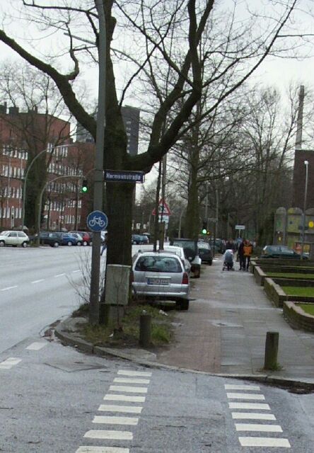 Behringstraße im Februar 2002