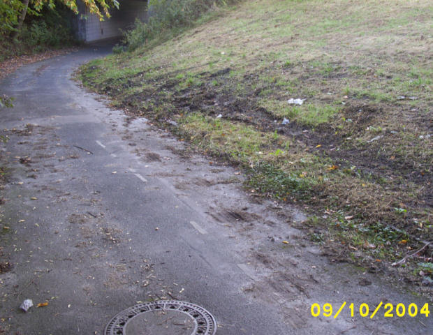 Radweg an der Behringstraße am 09.10.2004